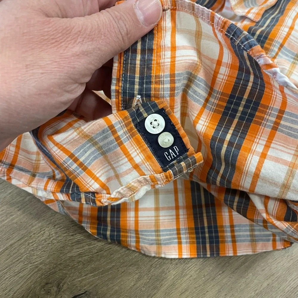 Baby Gap boys fall colored plaid button‎ up shirt size 18-24 months